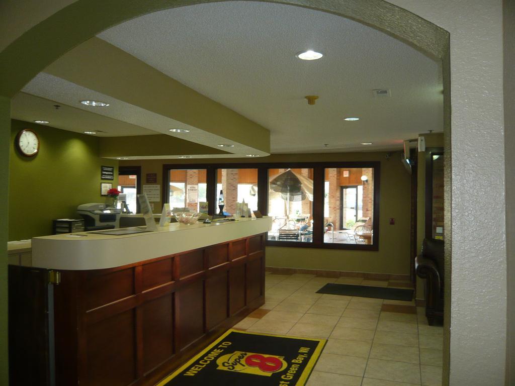 Super 8 By Wyndham Green Bay I-43 Bus. Park Buitenkant foto